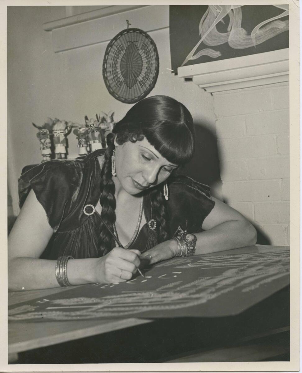Pop Chalee at work. Merina Lujan Hopkins (Pop Chalee) Collection, IAIA Archives. Courtesy of the Hopkins Family and IAIA Archives. IAIAMS026/01.02-0003.